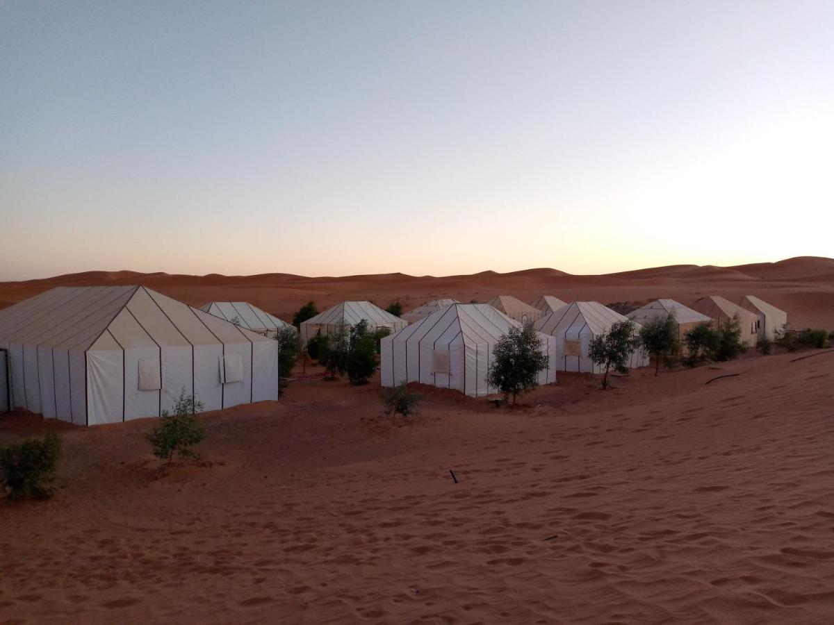 Akabar Luxury Desert Camp Merzouga Buitenkant foto
